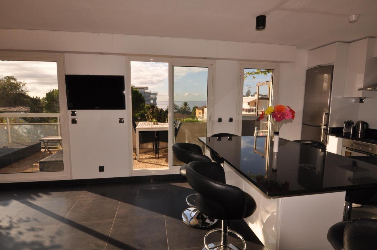 Gorgeous One-Bedroom Apartment With Terrace And Sea View -Stayinantibes- Bijou Plage Eksteriør billede